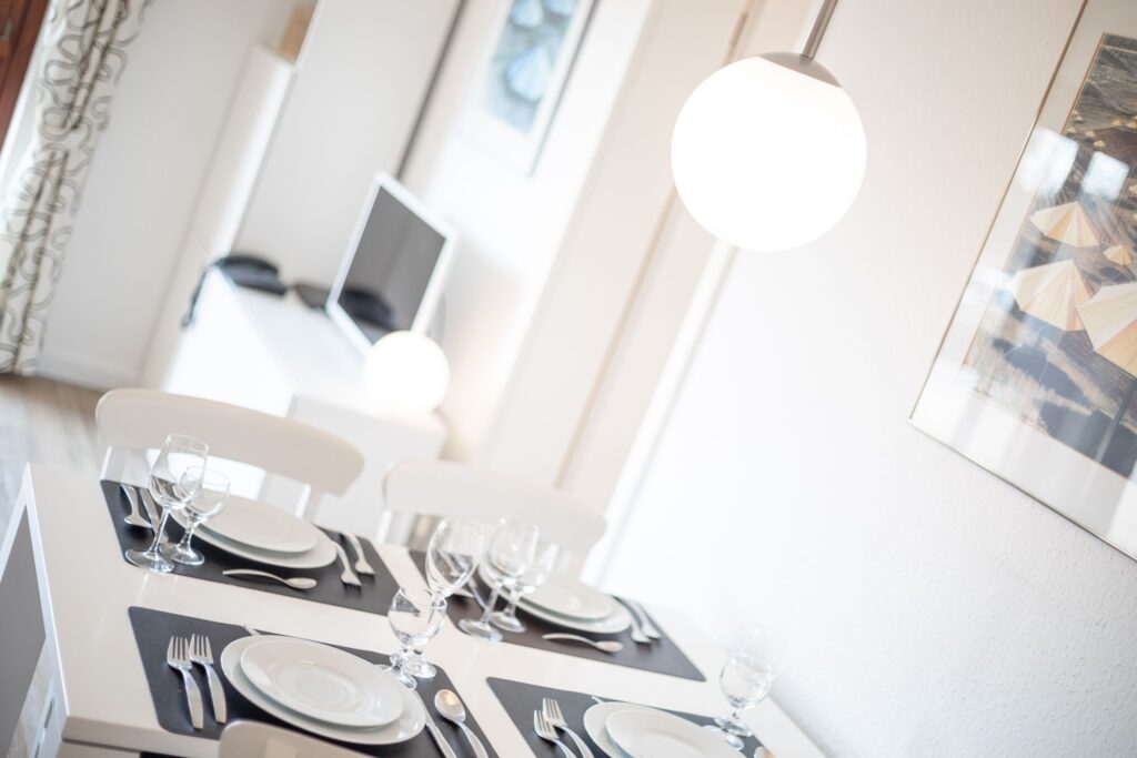 Esstisch in Ferienwohnung Wenningstedt