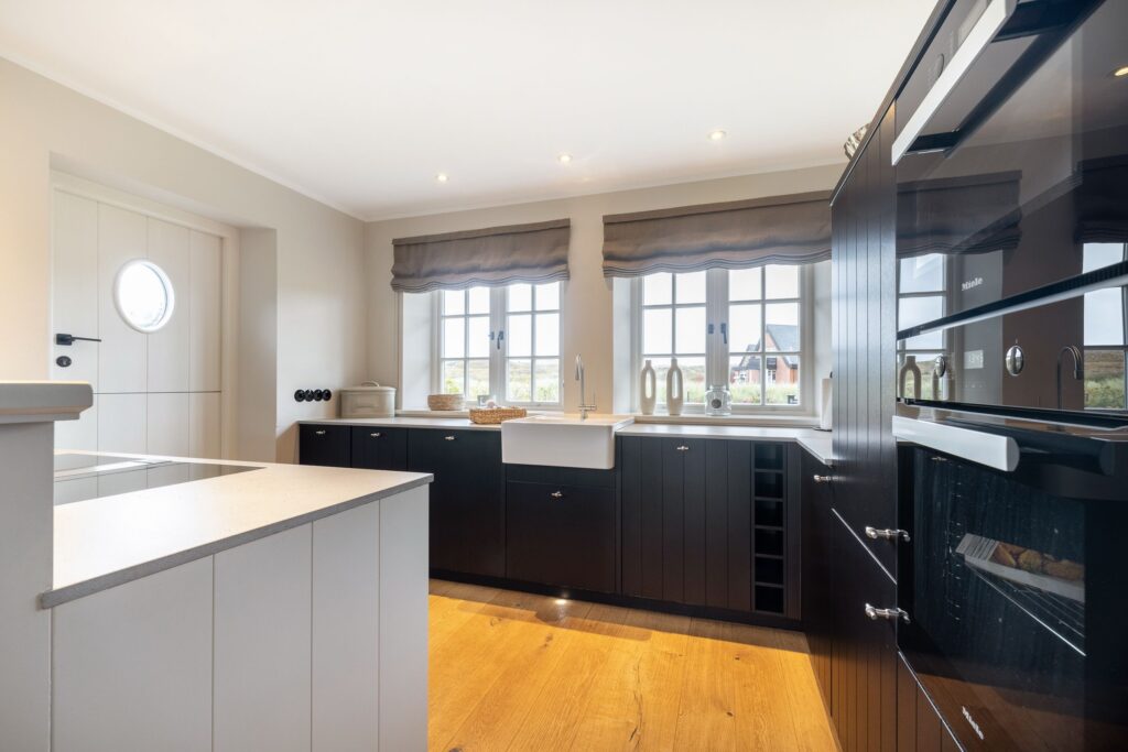 Küche in Ferienwohnung Wenningstedt