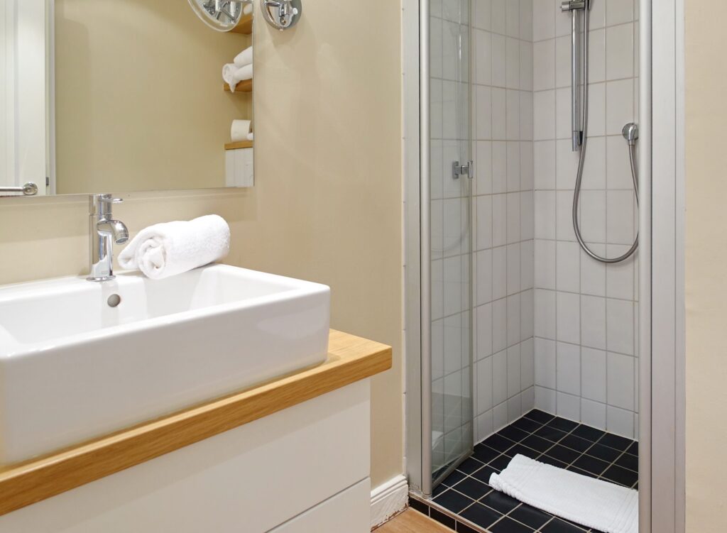 Bad in Ferienwohnung Wenningstedt