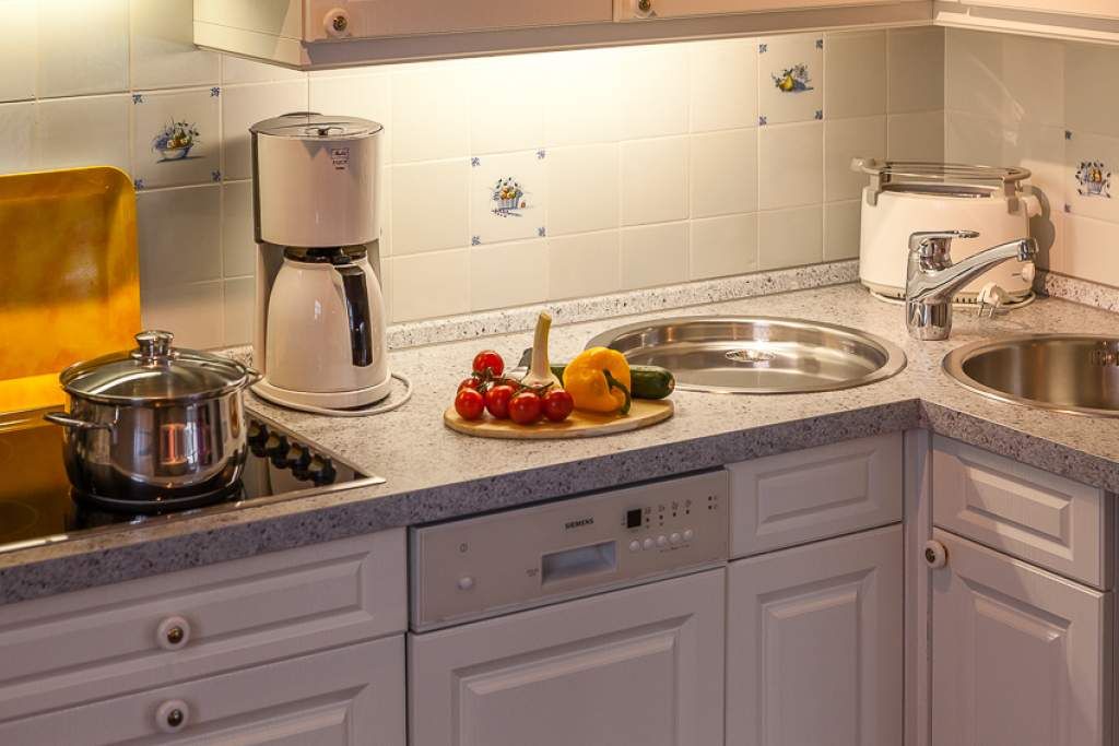 Küche in Ferienwohnung Wenningstedt