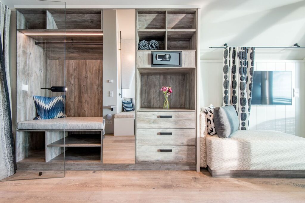 Schlafzimmer in Ferienwohnung Wenningstedt