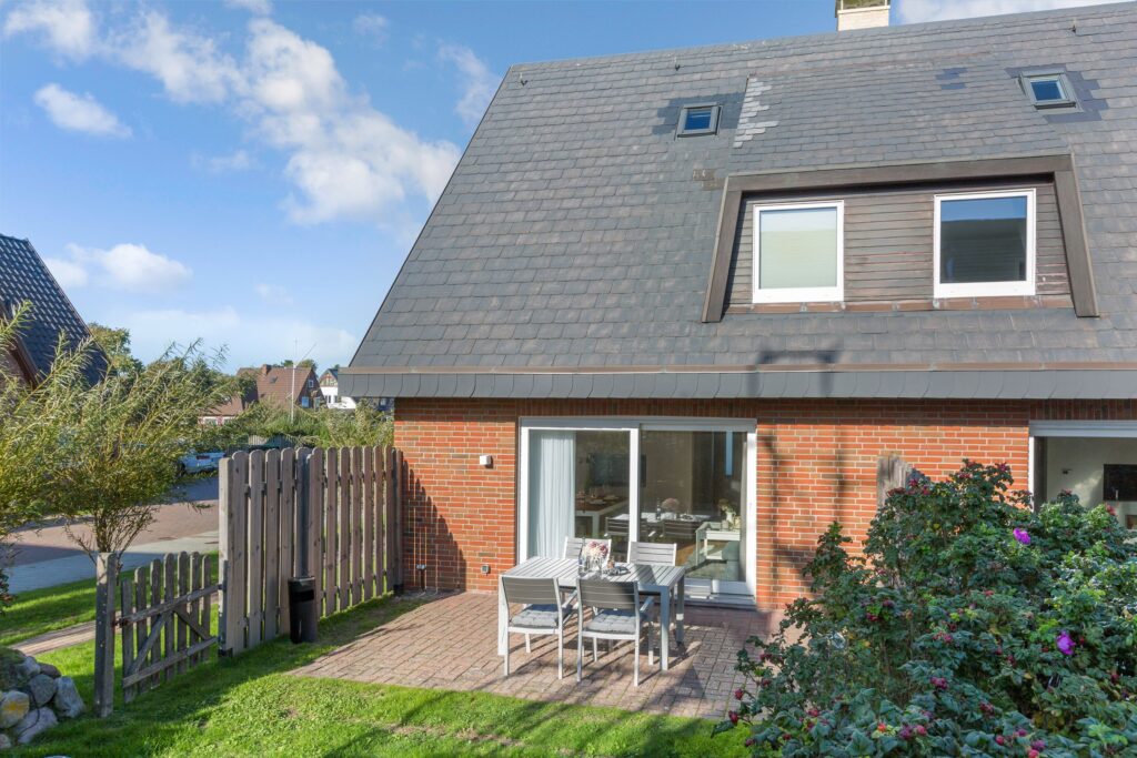 Terrasse von Ferienwohnung Wenningstedt