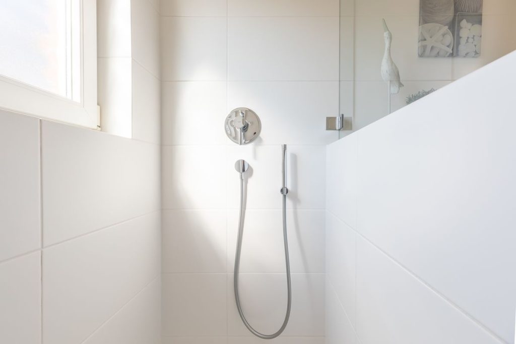 Bad in Ferienwohnung Wenningstedt