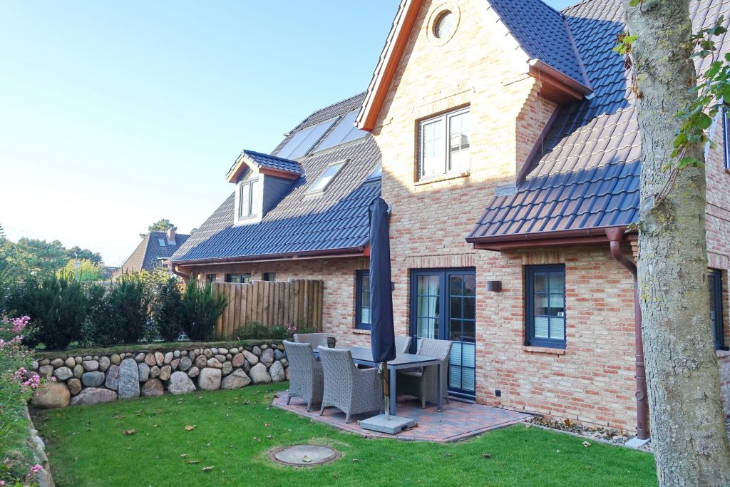 Garten von Ferienwohnung Wenningstedt