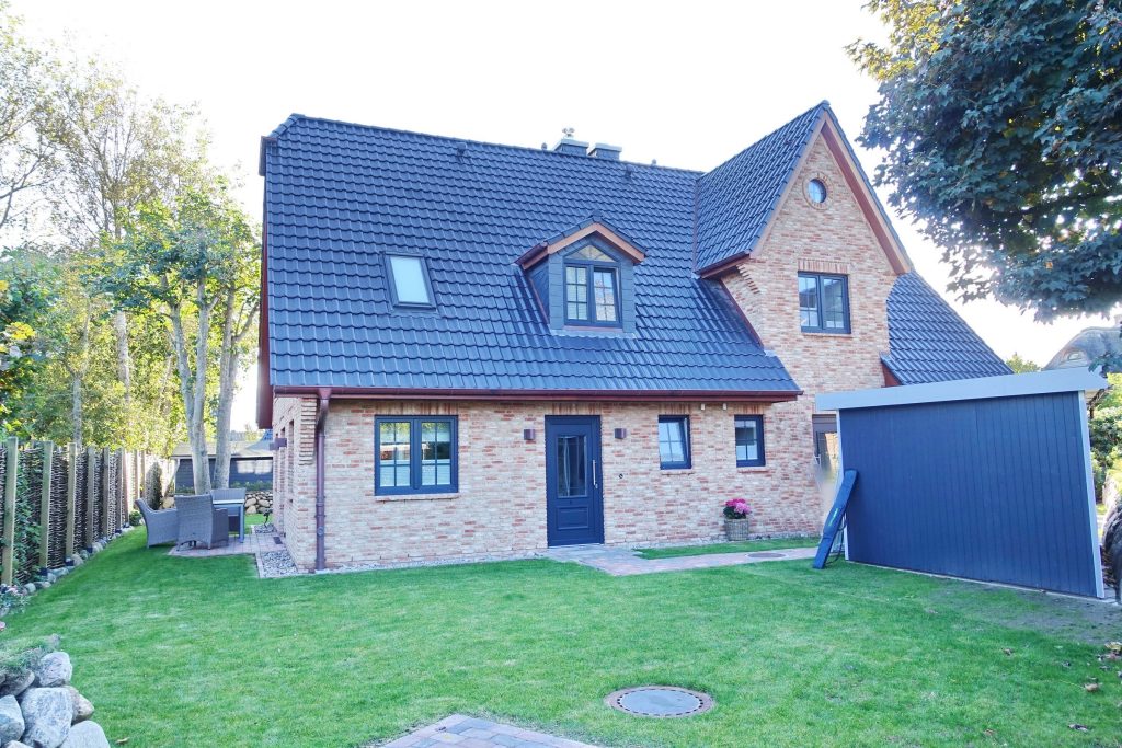 Garten von Ferienwohnung Wenningstedt
