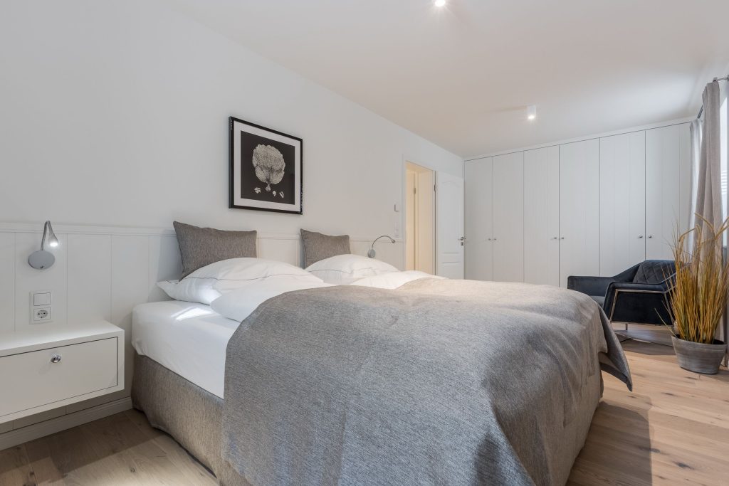 Schlafzimmer in Ferienwohnung Wenningstedt