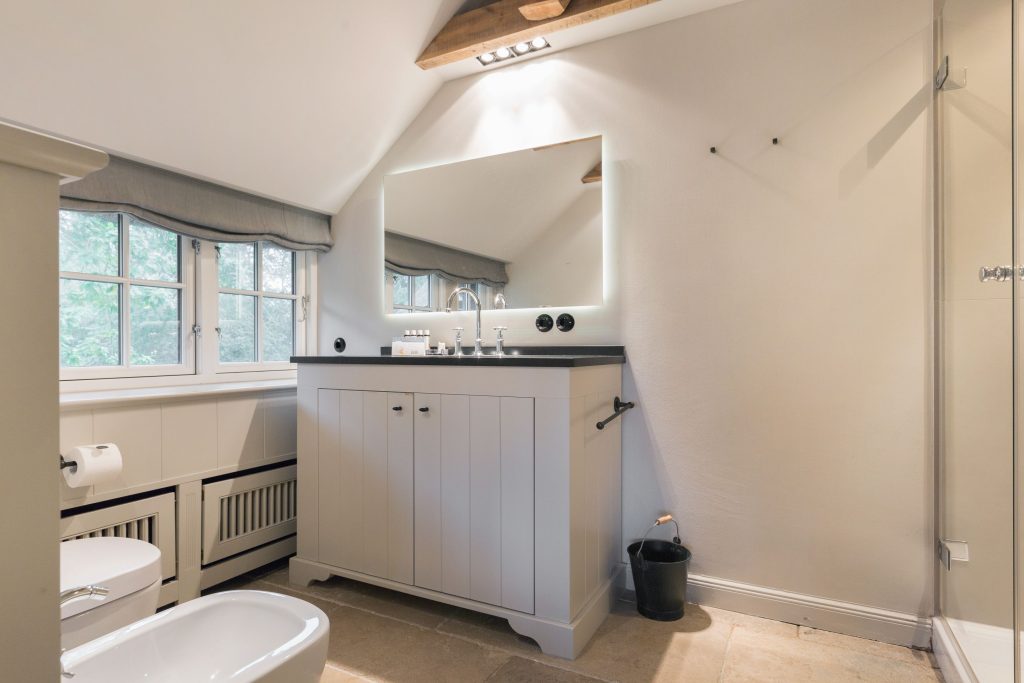 Bad in Ferienwohnung Wenningstedt