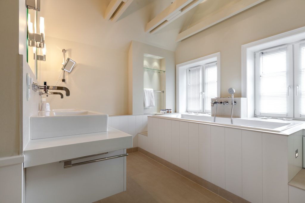 Bad in Ferienwohnung Wenningstedt