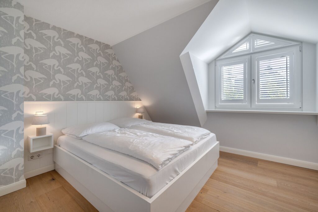 Schlafzimmer in einer Ferienwohnung auf Sylt